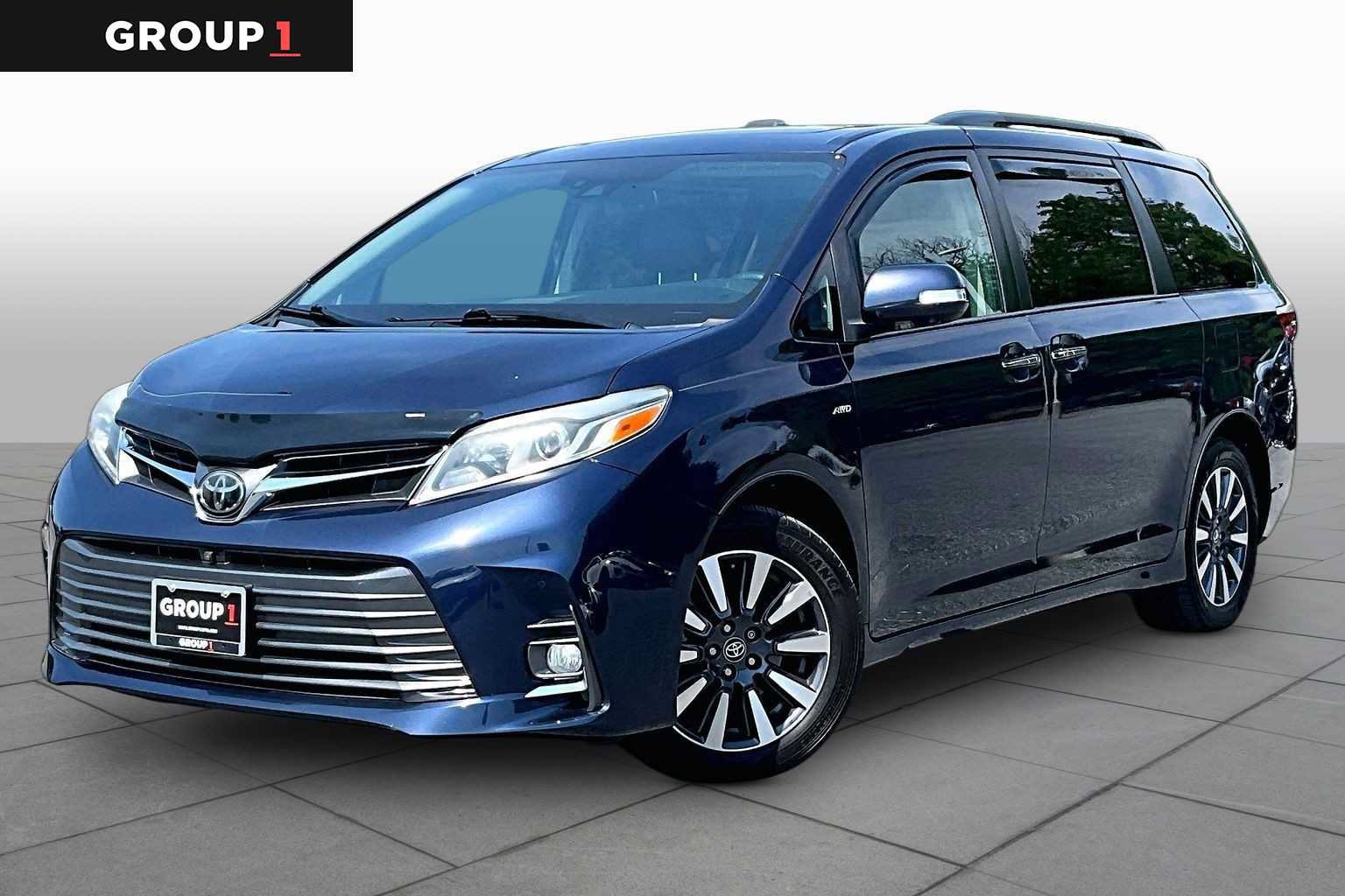 Used 2019 Toyota Sienna Limited Premium w/ Carpet Mat Package