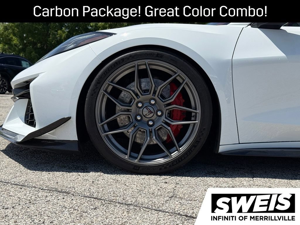 Used 2023 Chevrolet Corvette Z06 RWD image 9