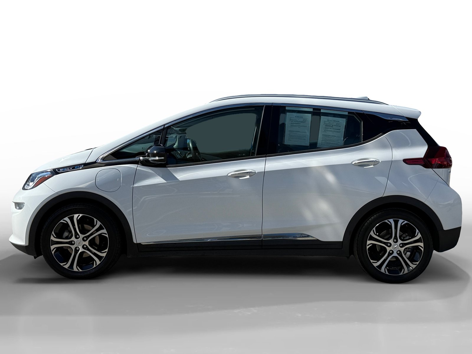 Used 2020 Chevrolet Bolt Premier w/ Infotainment Package FWD image 2