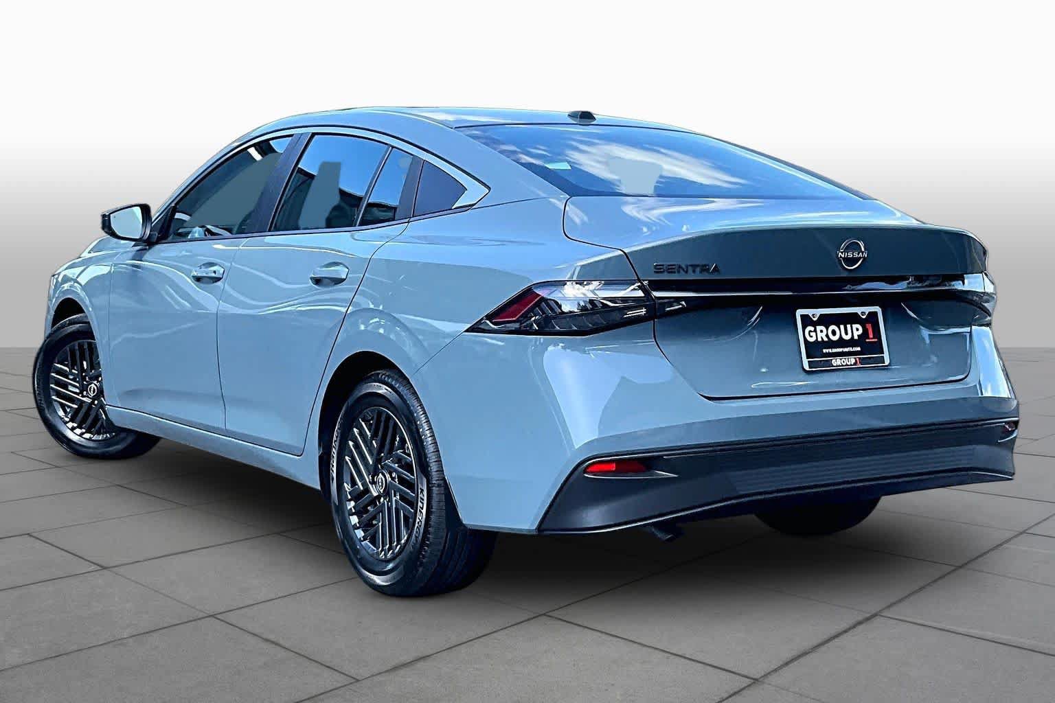 New 2026 Nissan Sentra SV w/ SV Convenience Package FWD image 12