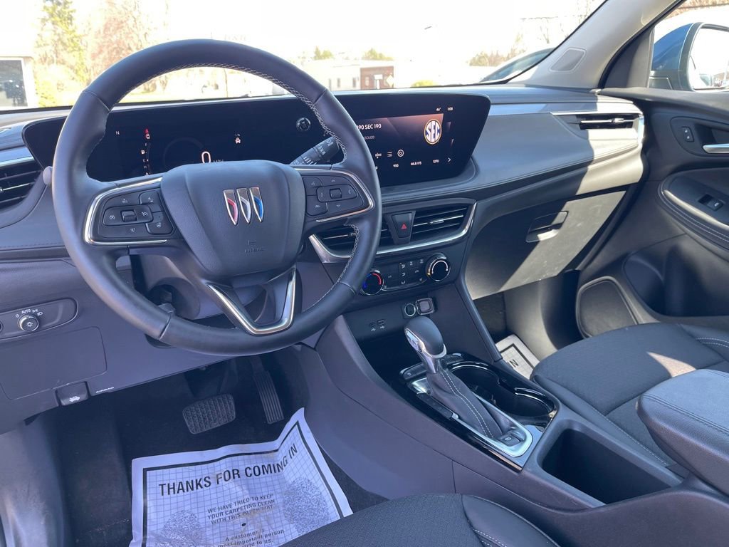 Used 2024 Buick Encore GX Preferred w/ Comfort Package image 11