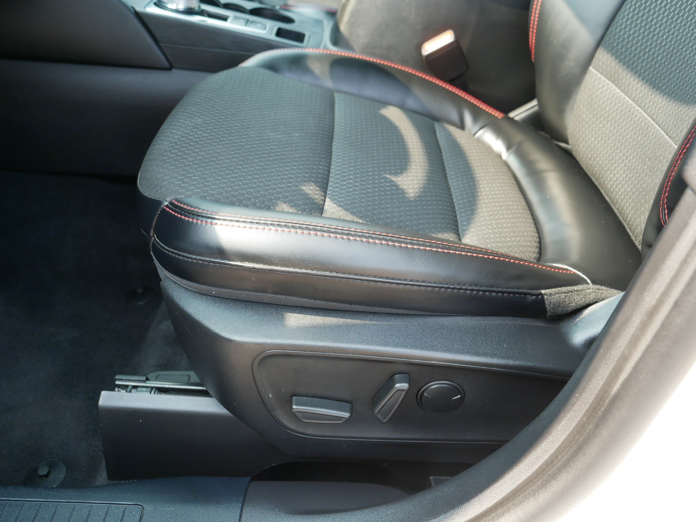 Used 2023 Ford Escape ST-Line Select w/ Tech Pack #2 AWD/4WD image 20