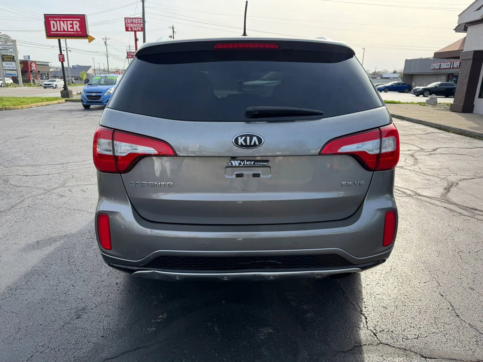Used 2015 Kia Sorento SX image 5