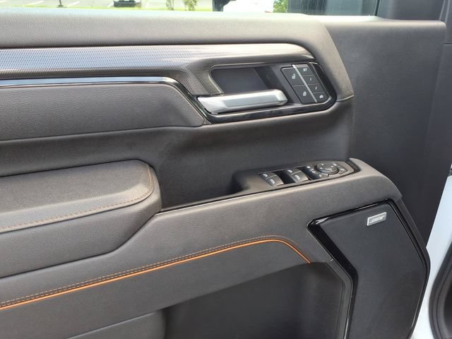 Used 2025 GMC Sierra 2500 AT4 AWD/4WD image 10