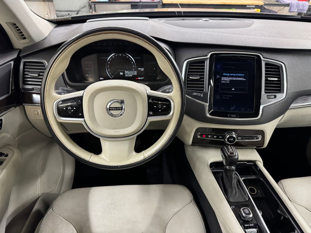 Used 2019 Volvo XC90 T5 Momentum w/ Advanced Package AWD/4WD image 18