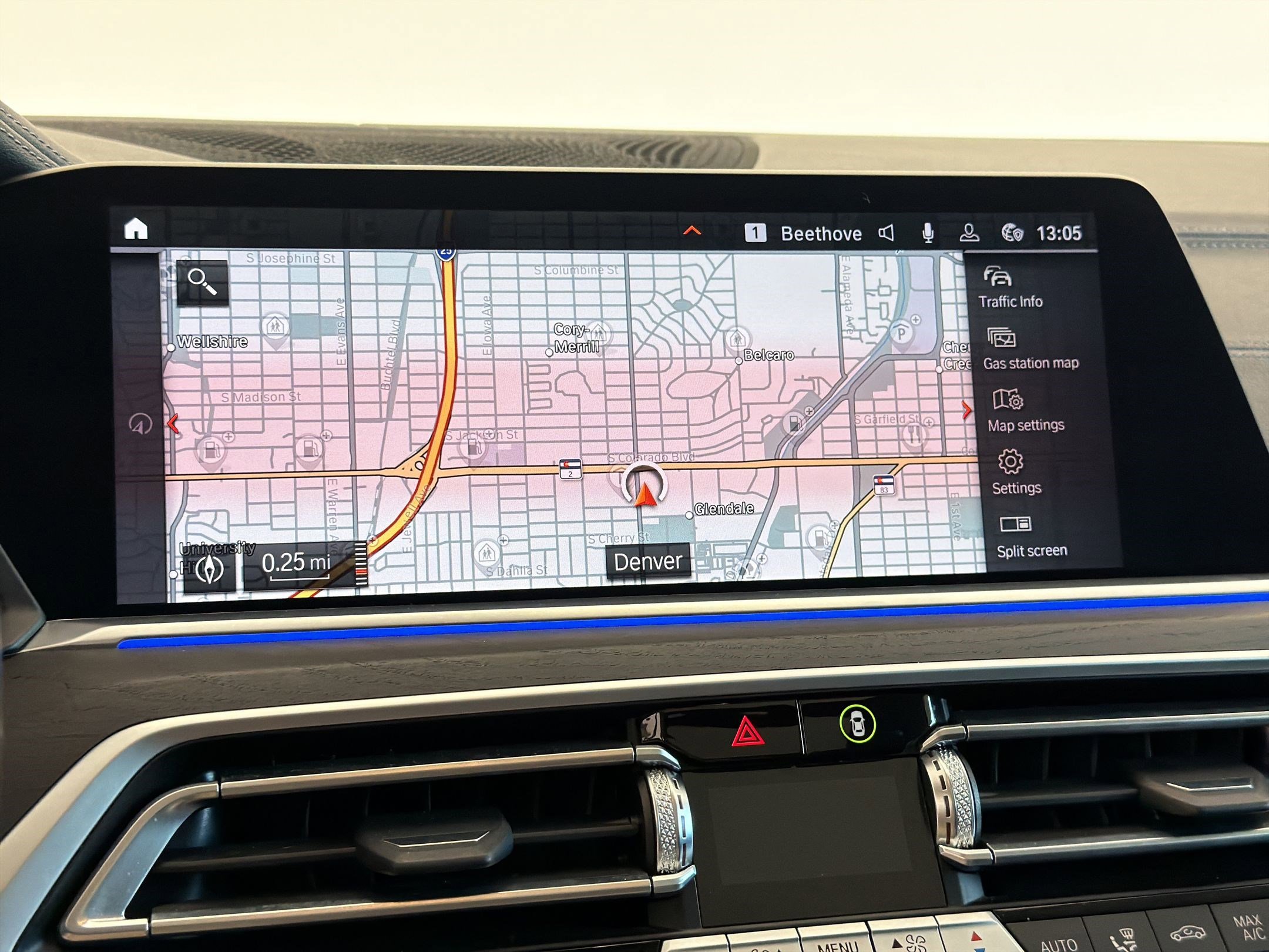 Used 2022 BMW X7 xDrive40i w/ Executive Package AWD/4WD image 23