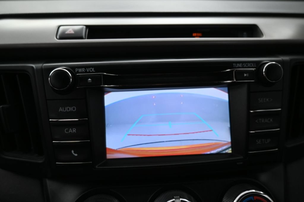 Used 2016 Toyota RAV4 LE AWD/4WD image 23