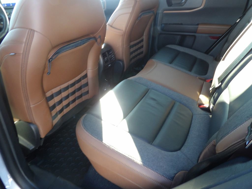 Used 2023 Ford Bronco Sport Outer Banks image 12