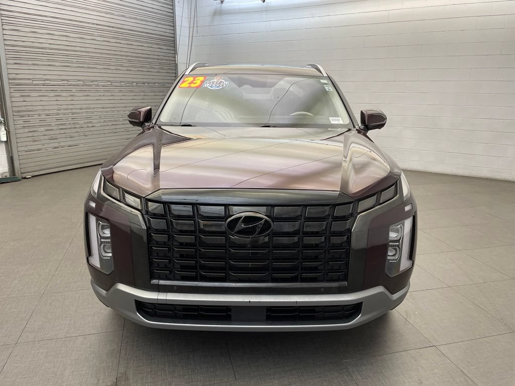 Used 2023 Hyundai Palisade Limited FWD image 3