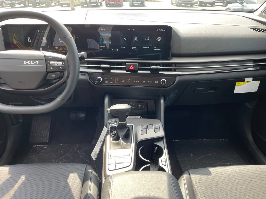 New 2026 Kia Sportage EX AWD/4WD image 11