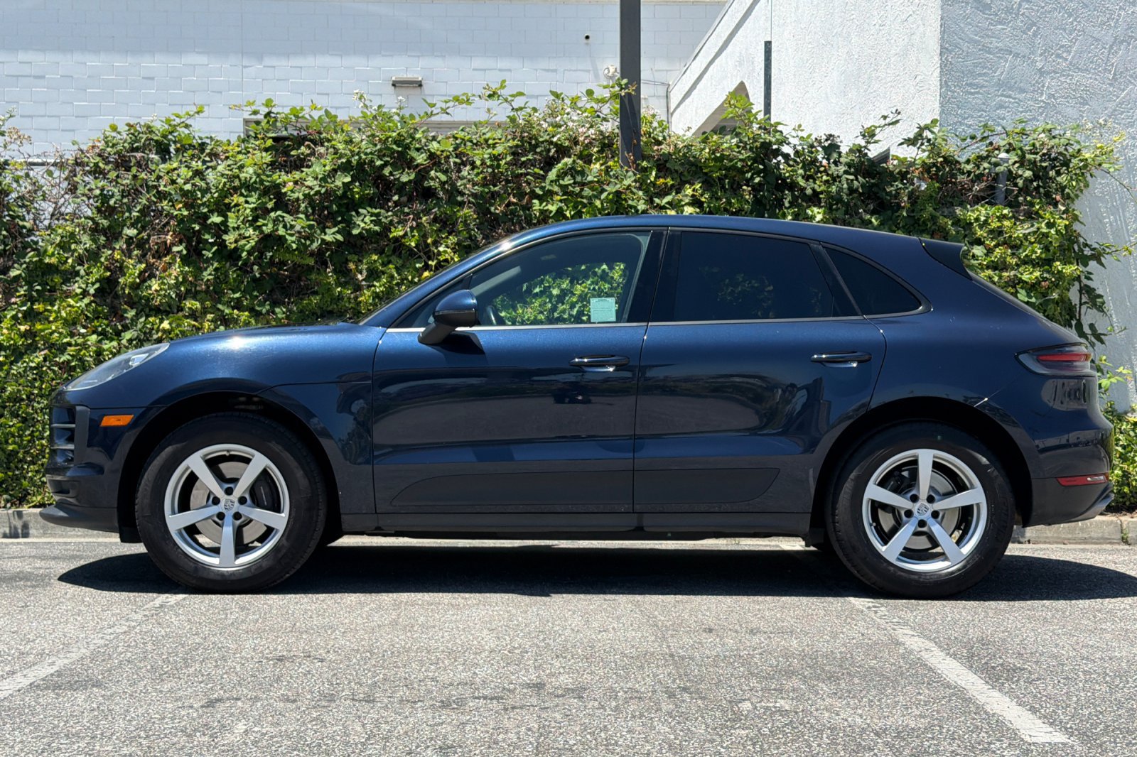 Used 2019 Porsche Macan AWD/4WD image 7