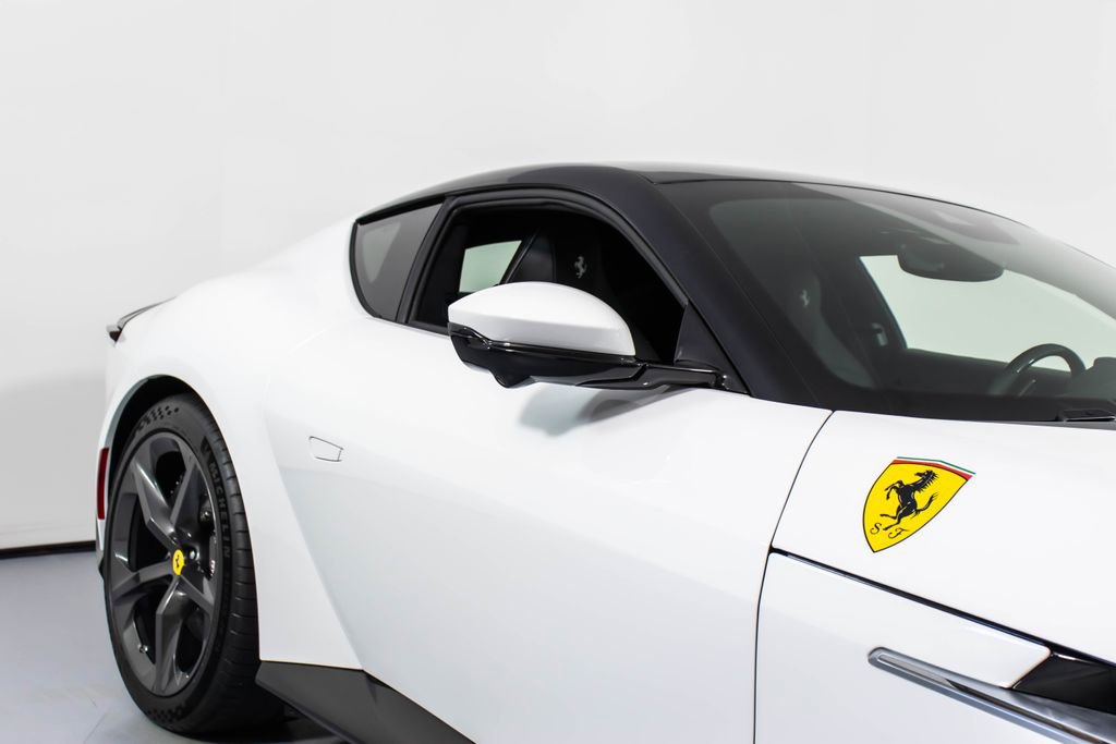 Certified 2025 Ferrari 12Cilindri image 14