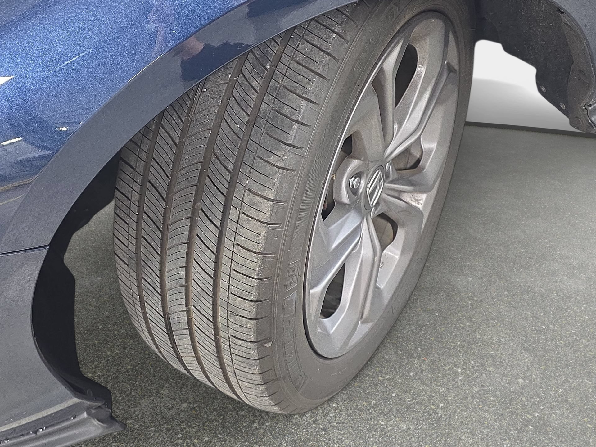 Used 2024 Honda Accord EX image 30