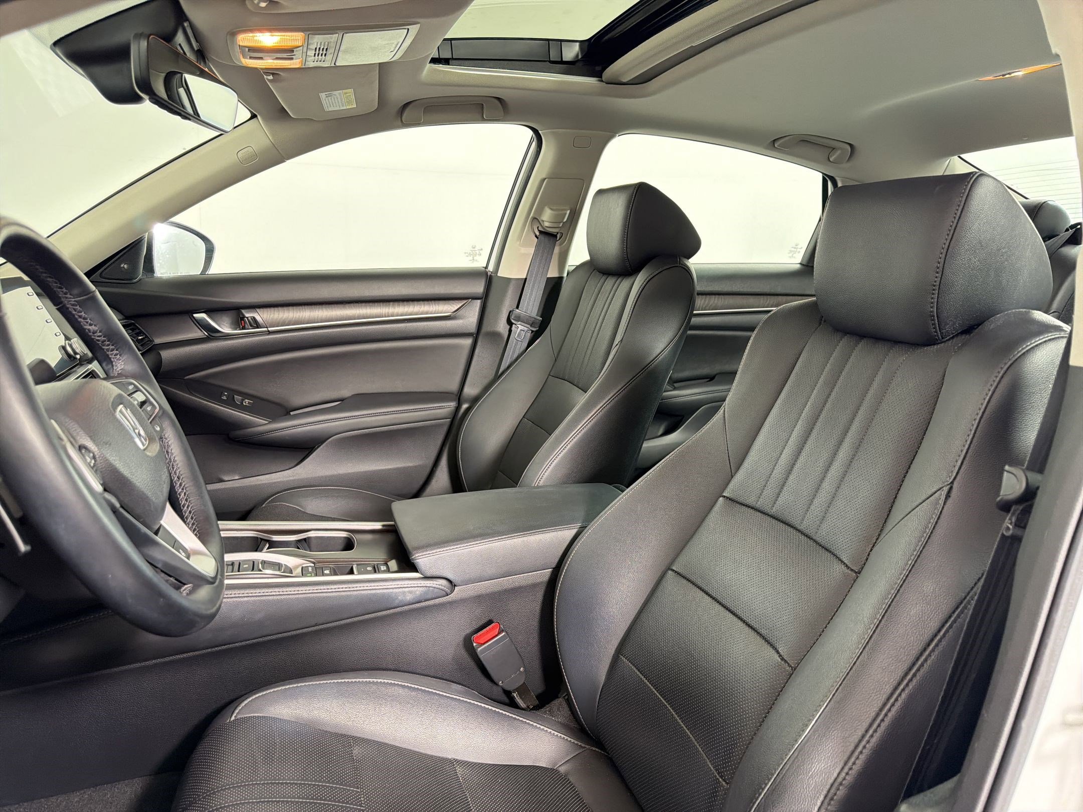 Used 2019 Honda Accord EX-L image 5