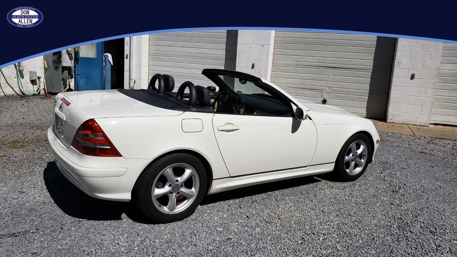 Used 2004 Mercedes-Benz SLK 320 image 1