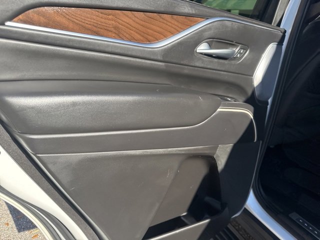 Used 2022 Cadillac Escalade Sport Platinum image 8