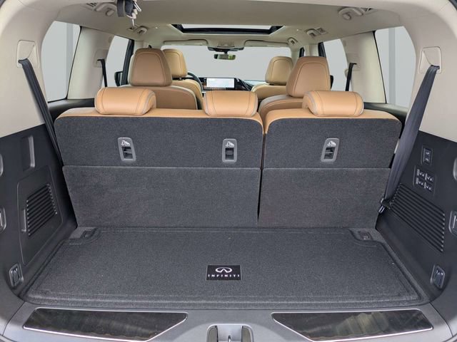 Used 2026 INFINITI QX80 Luxe w/ Cargo Package AWD/4WD image 12