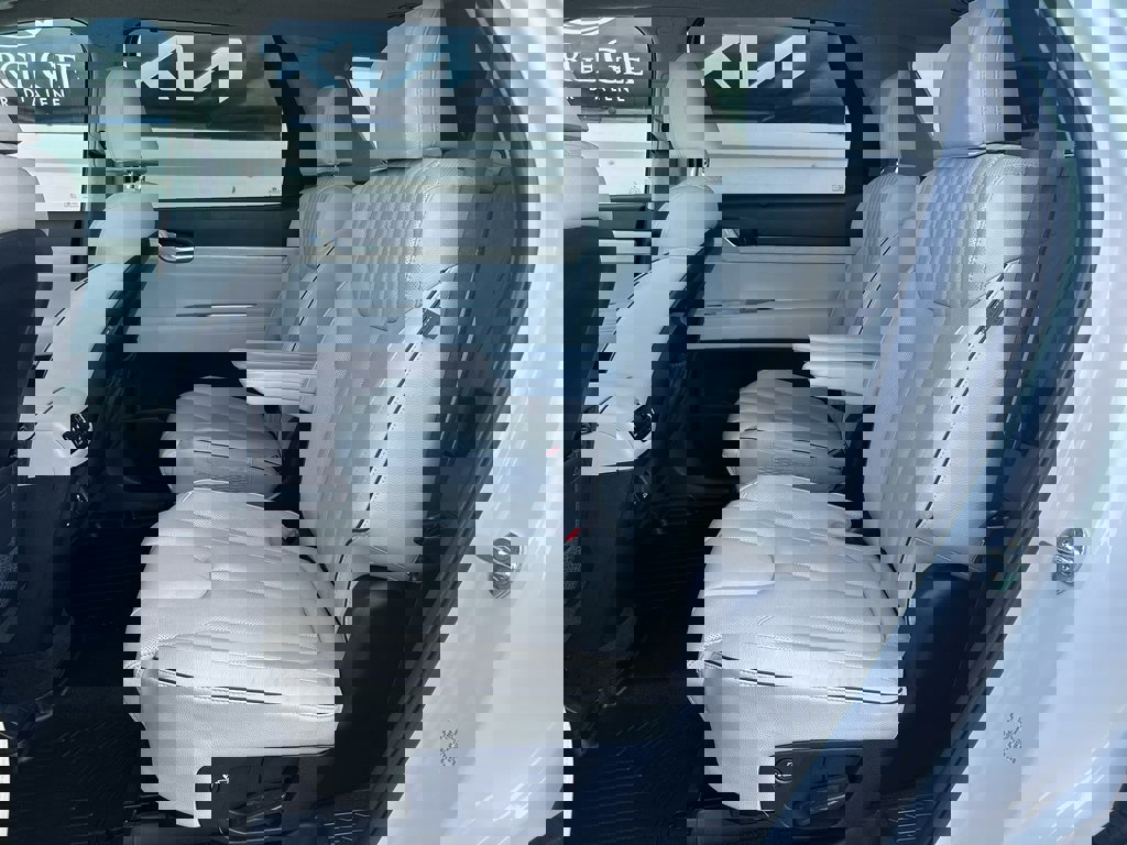 Used 2023 Hyundai Palisade Limited AWD/4WD image 12