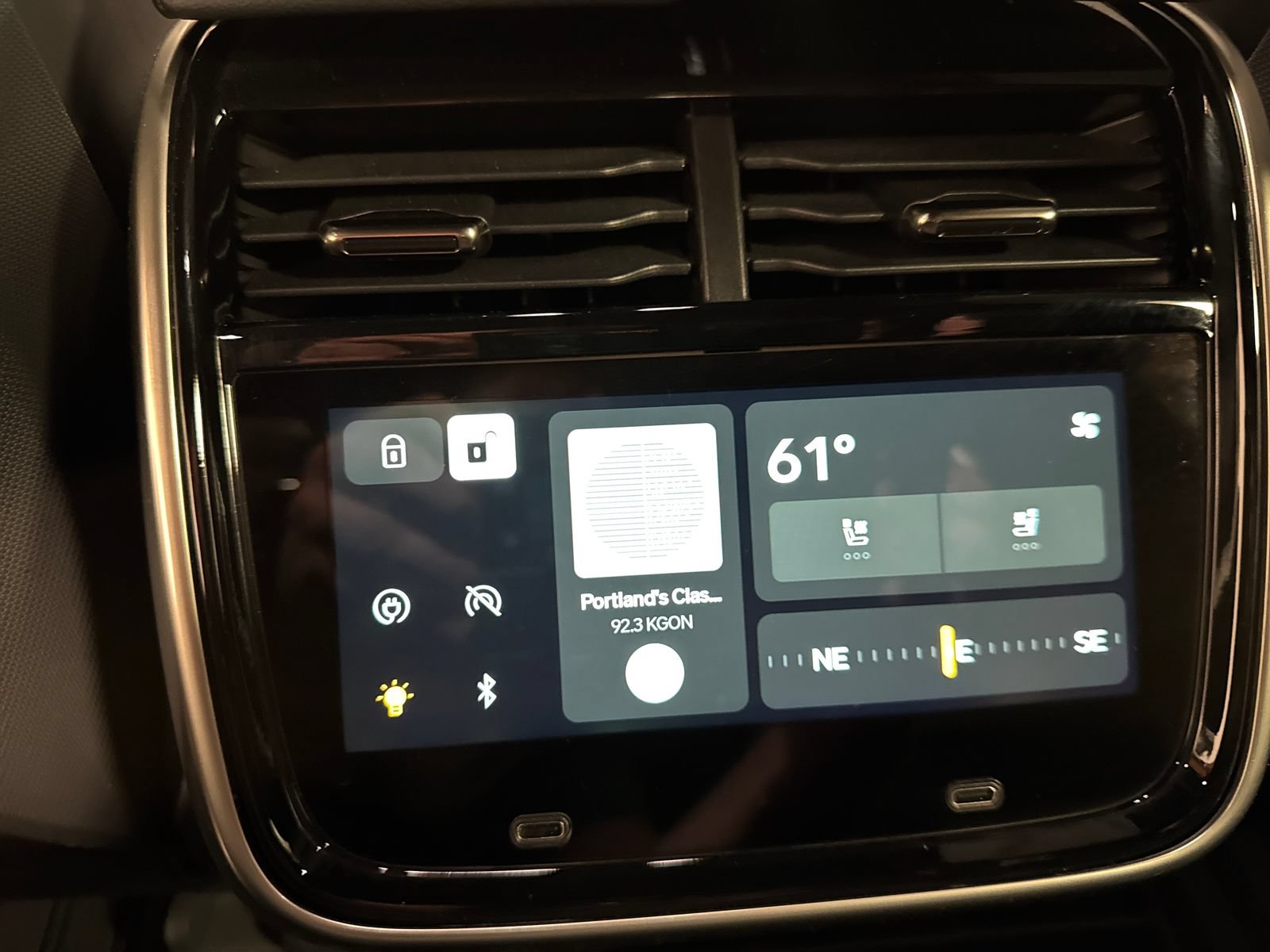 Used 2024 Rivian R1T Adventure AWD/4WD image 49