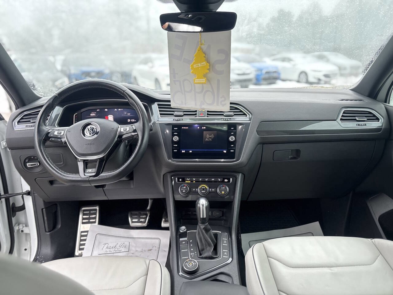 Used 2020 Volkswagen Tiguan SEL Premium R-Line w/ 3rd Row Seat Package AWD/4WD image 12