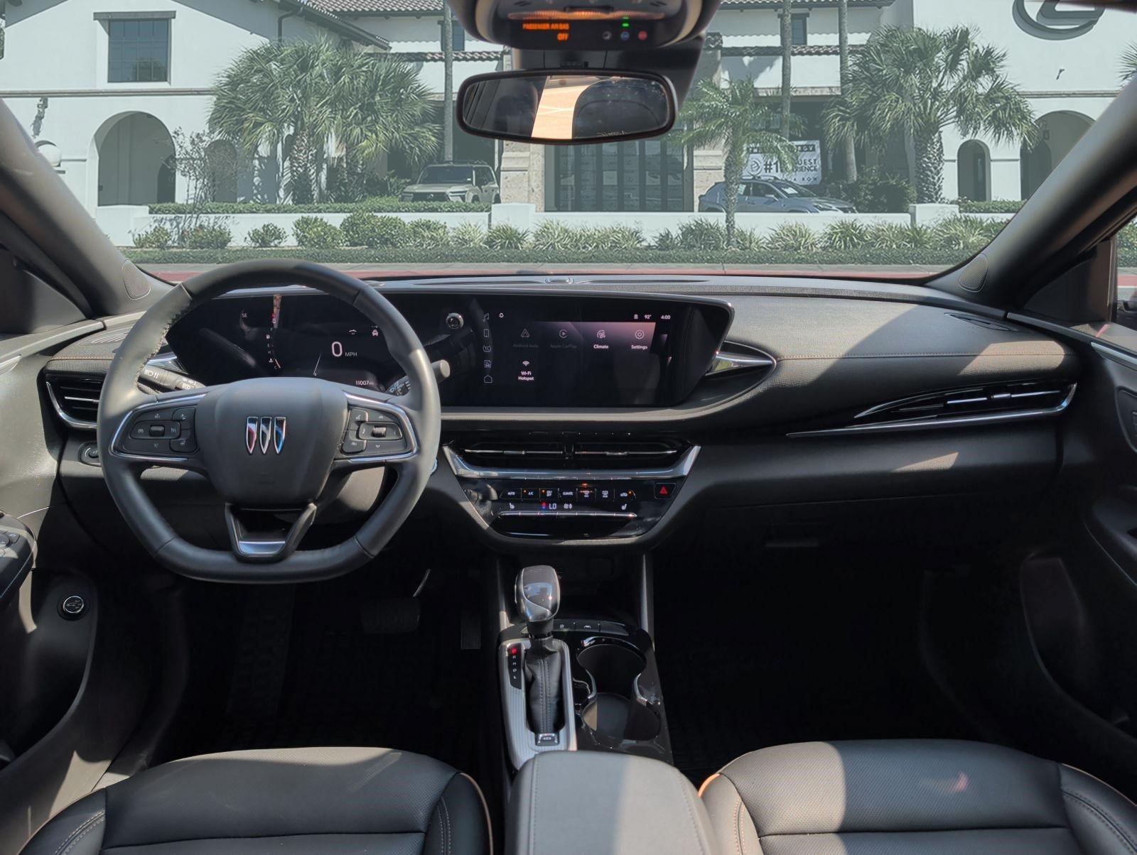Used 2025 Buick Envista Avenir FWD image 27
