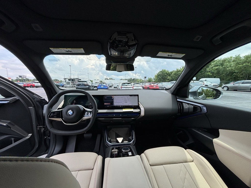 Used 2025 BMW X3 xDrive30i w/ Premium Package image 17