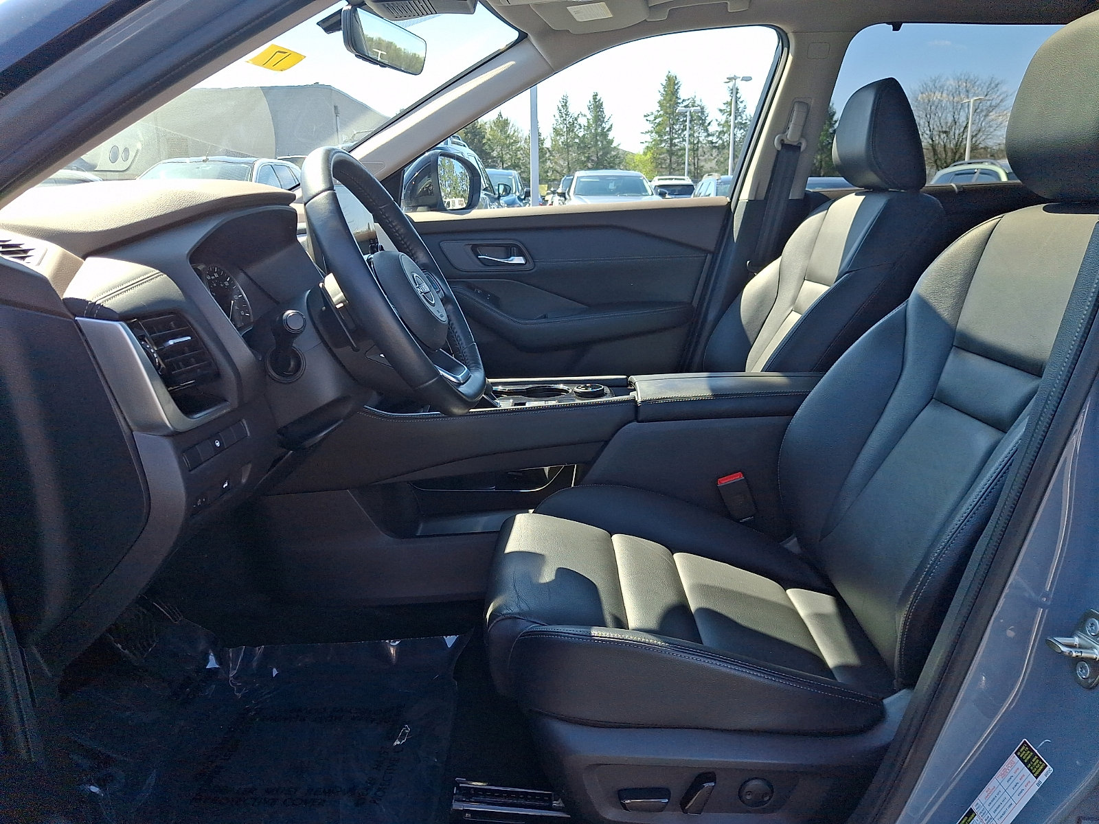 Certified 2023 Nissan Rogue SL w/ SL Premium Package AWD/4WD image 13