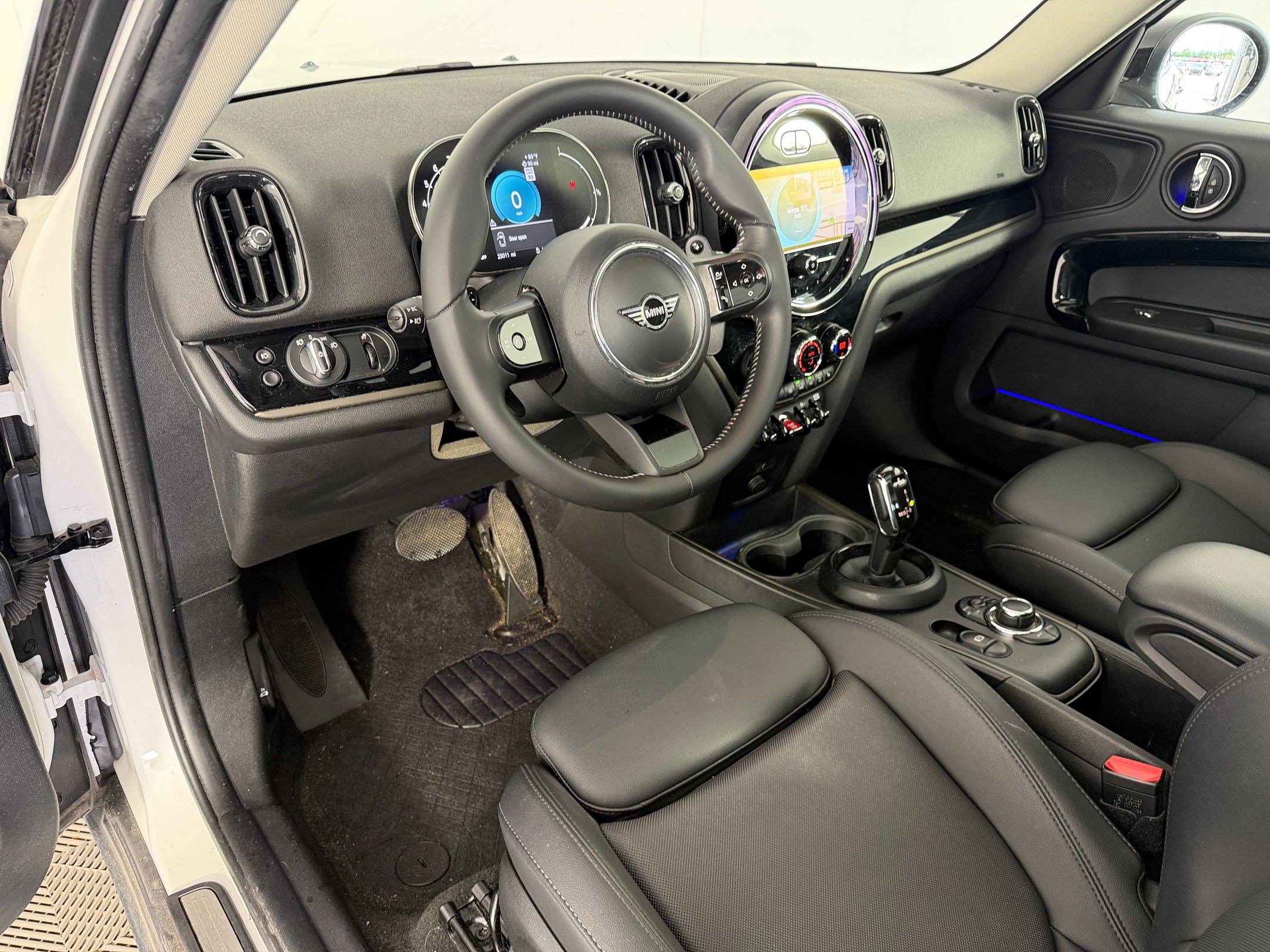 Used 2023 MINI Cooper Countryman S FWD image 4