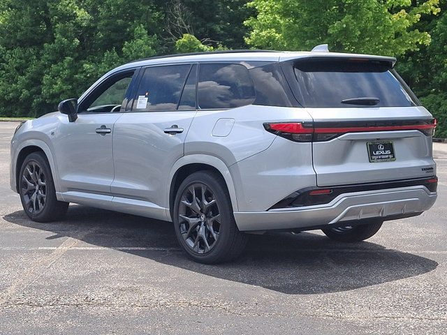 New 2026 Lexus TX 500h AWD image 3
