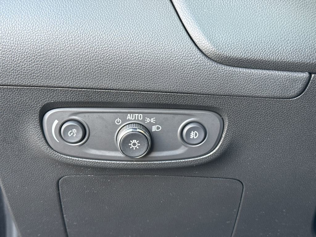 Used 2023 Buick Encore GX Select w/ Experience Buick Package image 20