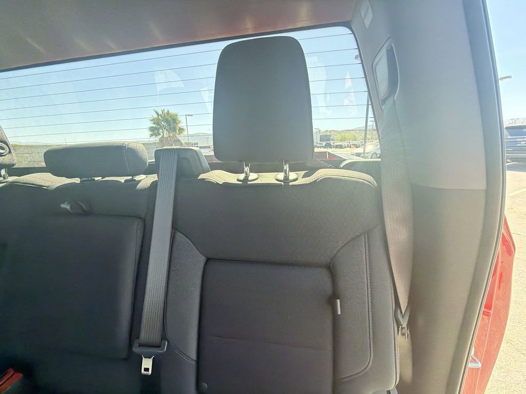 Used 2026 GMC Sierra 1500 Elevation image 24