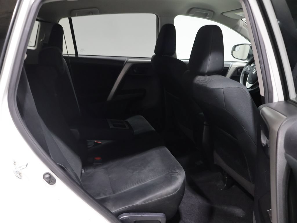 Used 2017 Toyota RAV4 LE w/ Carpet Mat Package FWD image 20