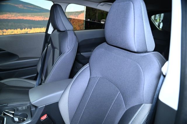 Used 2025 Subaru Crosstrek 2.0i Premium image 22