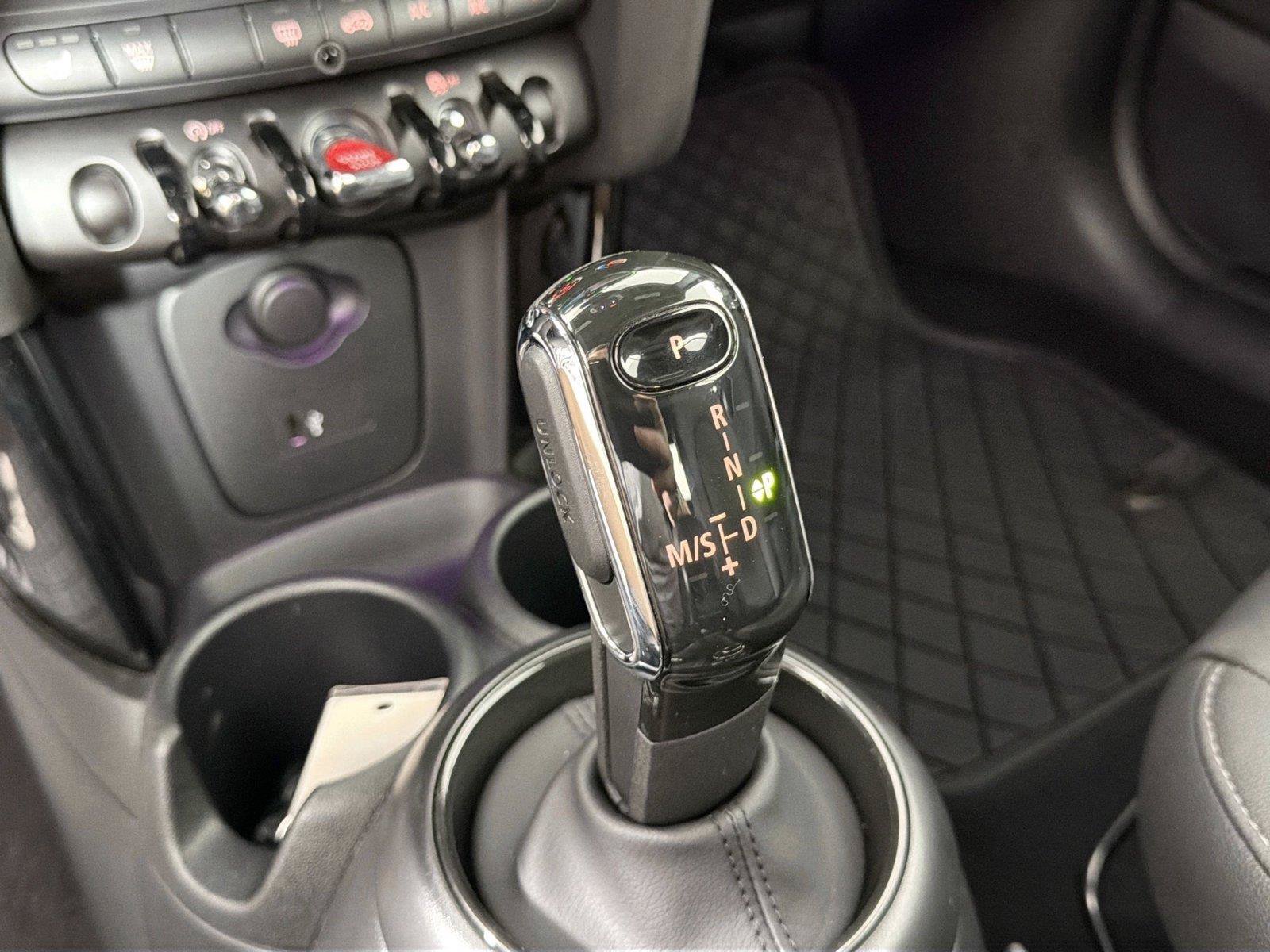 Used 2024 MINI Cooper Convertible FWD image 17