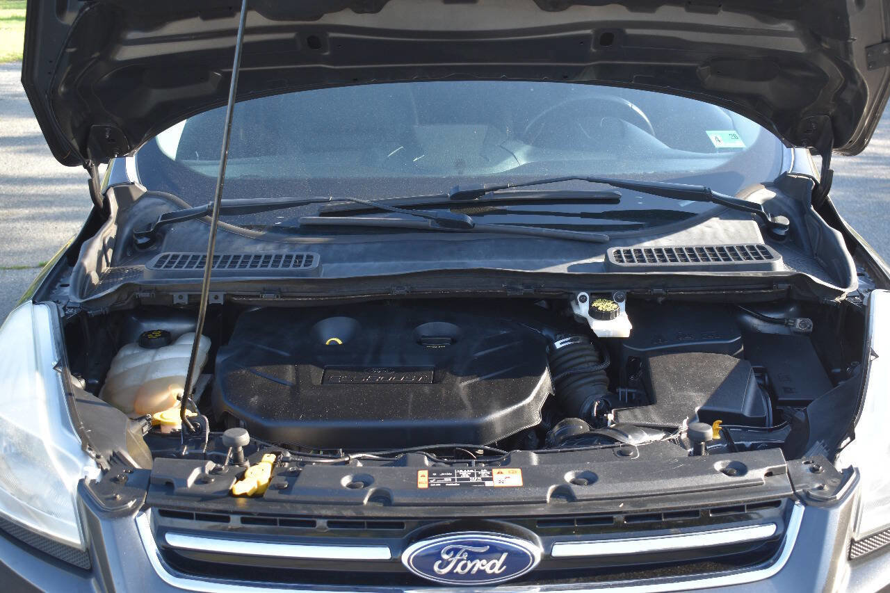 Used 2016 Ford Escape Titanium image 34