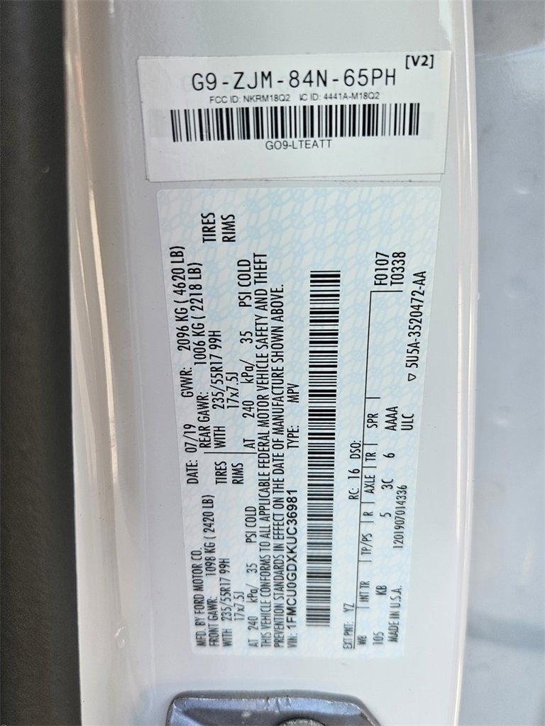 Used 2019 Ford Escape SE image 43