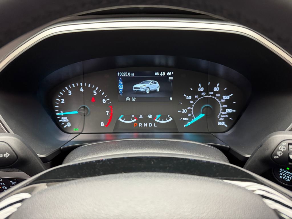 Certified 2022 Ford Escape SEL image 17