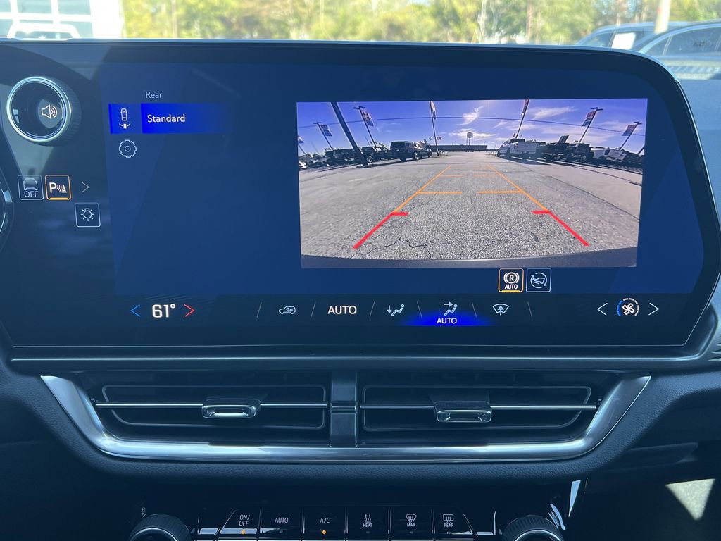 New 2026 Chevrolet Equinox EV LT image 5