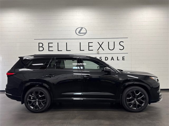 New 2026 Lexus TX 500h AWD image 2