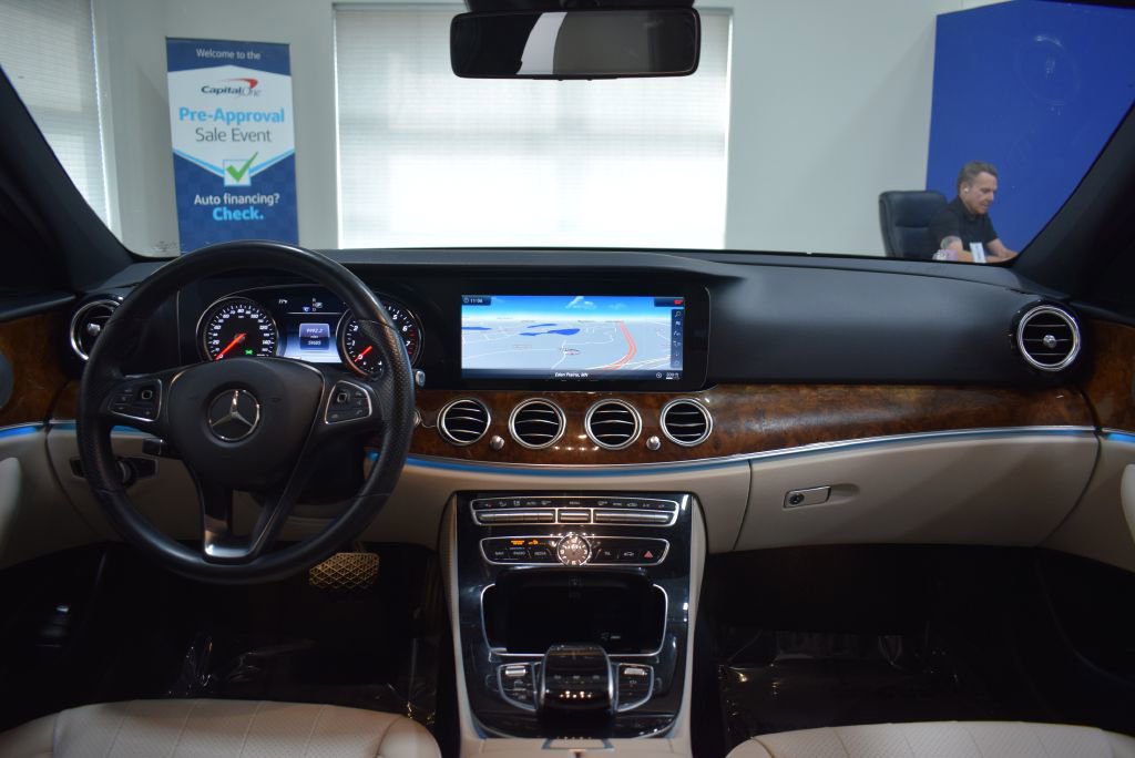 Used 2018 Mercedes-Benz E 300 w/ Premium 1 Package image 11