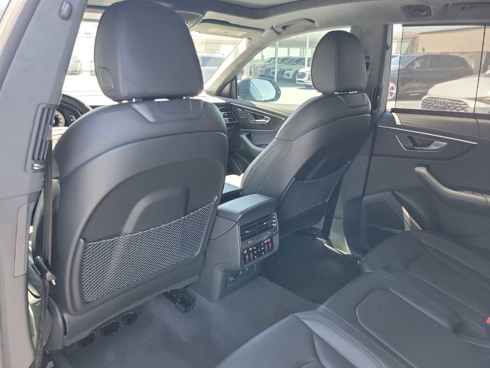 Certified 2023 Audi Q8 Prestige w/ Prestige Package AWD/4WD image 18