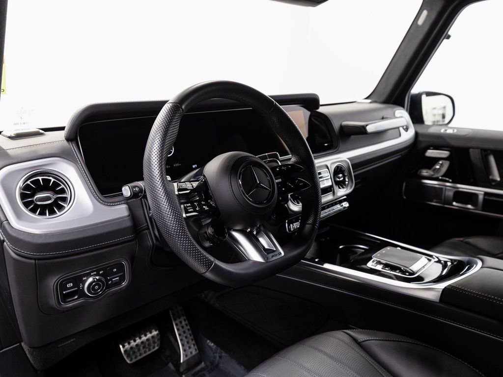 Certified 2025 Mercedes-Benz G 63 AMG 4MATIC image 9
