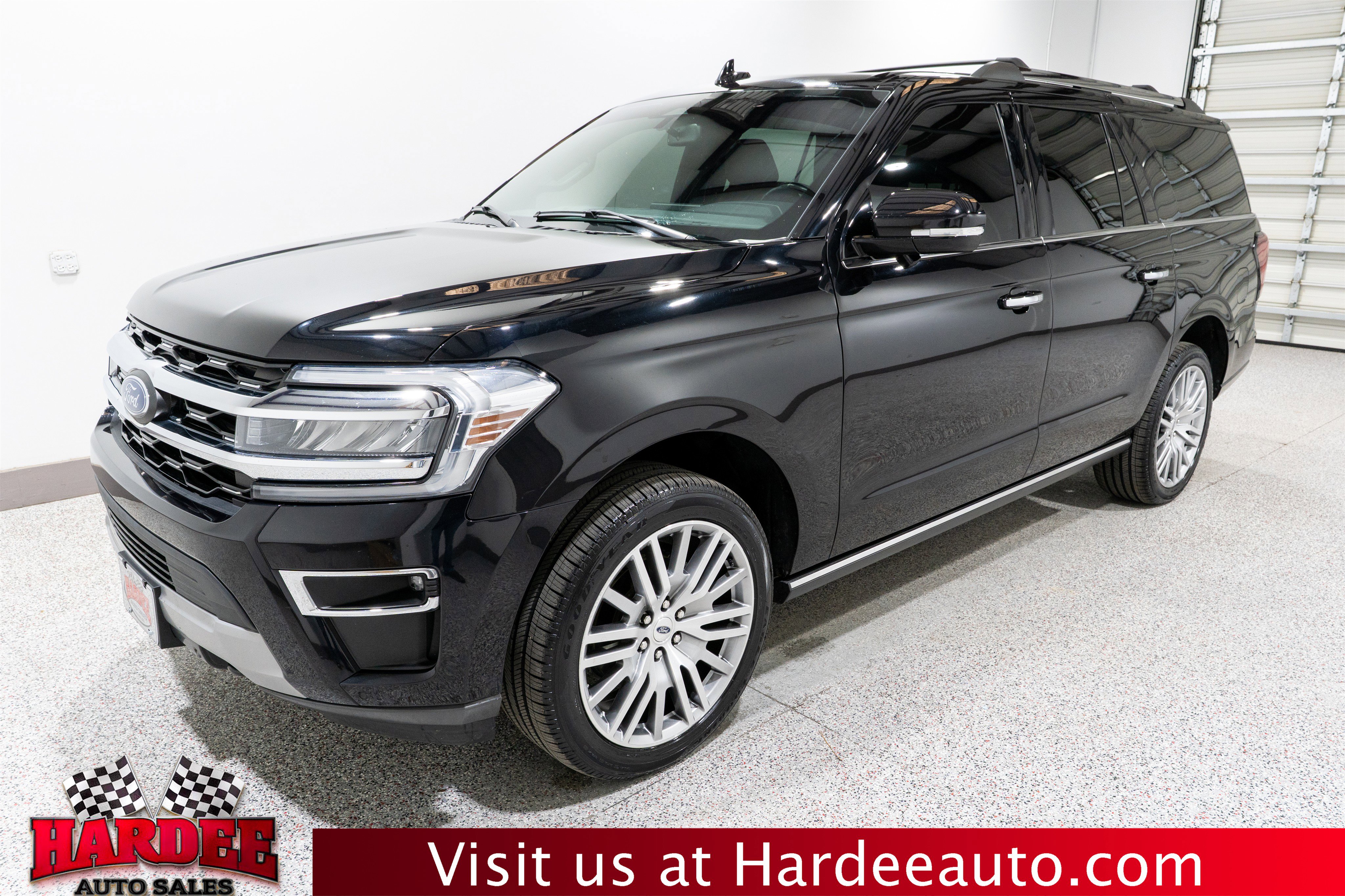 Used 2023 Ford Expedition Max Limited image 2