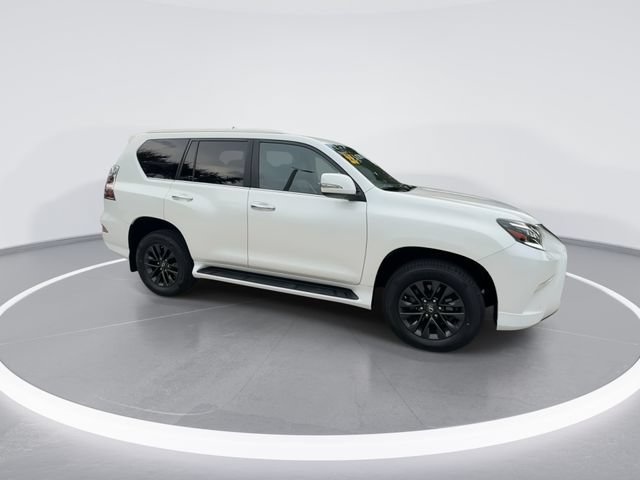 Certified 2022 Lexus GX 460 Premium w/ Premium Package AWD/4WD image 2