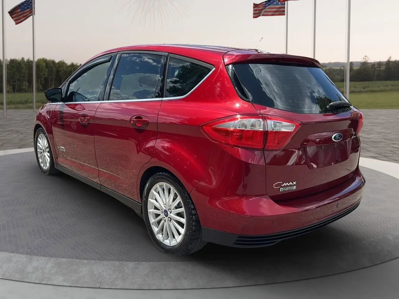 Used 2015 Ford C-MAX Energi SEL w/ Equipment Group 302A FWD image 7
