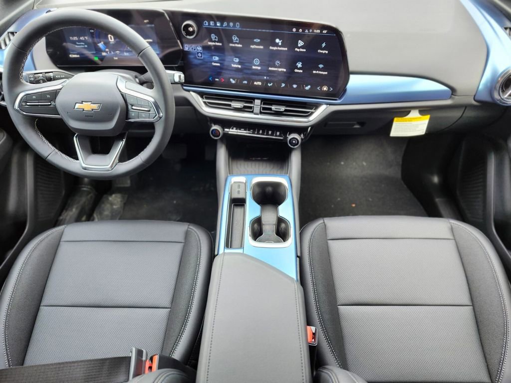 New 2026 Chevrolet Equinox EV LT AWD/4WD image 10