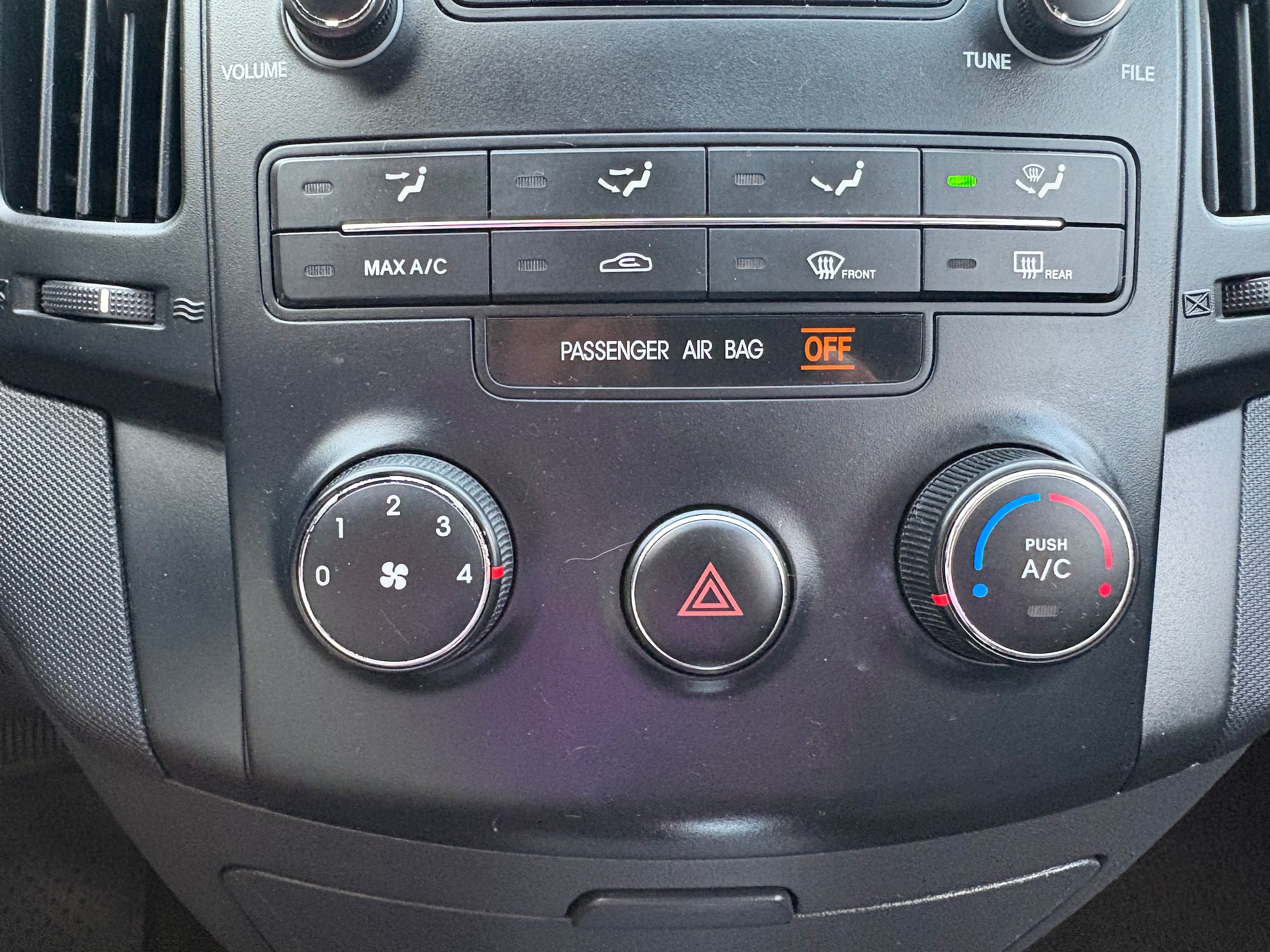 Used 2012 Hyundai Elantra FWD image 41