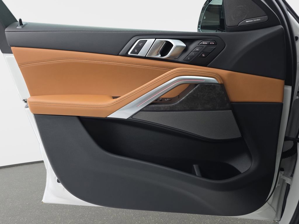 New 2026 BMW X6 xDrive40i image 26