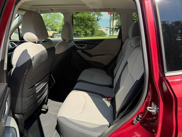 Used 2019 Subaru Forester Premium AWD/4WD image 22
