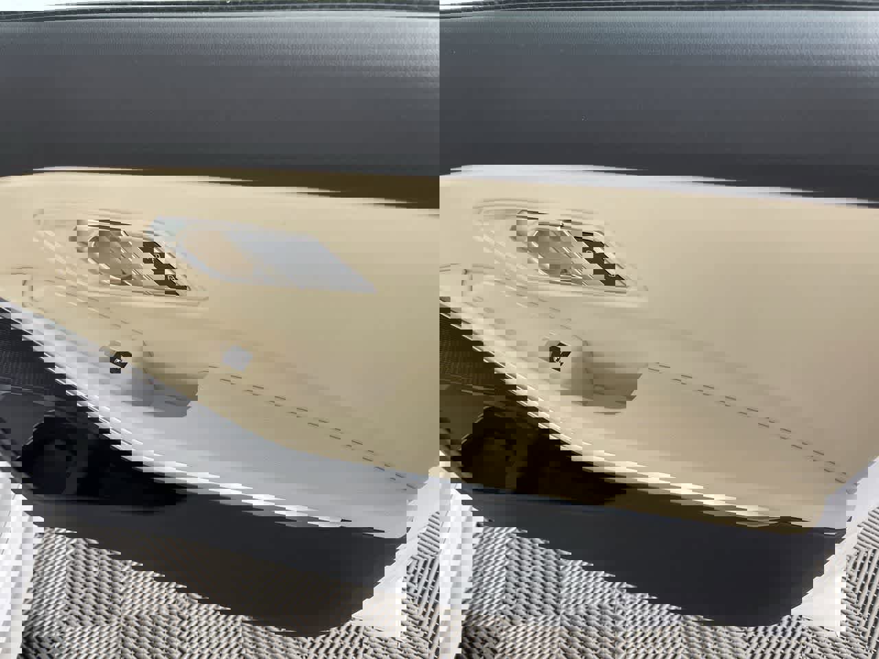 Used 2023 BMW 330i xDrive Sedan w/ Driving Assistance Package image 17